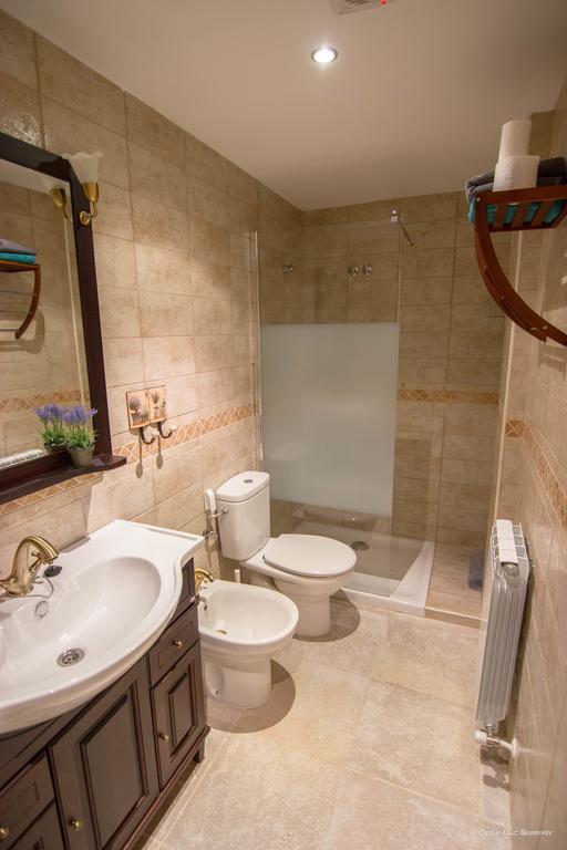 Apartamentos Turisticos Rio Gallego Фонтельяс Экстерьер фото