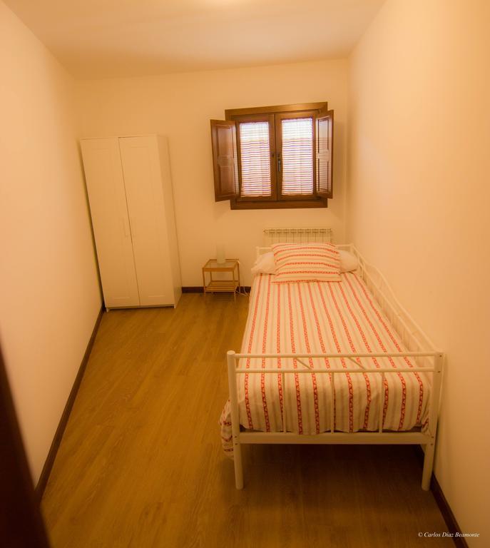 Apartamentos Turisticos Rio Gallego Фонтельяс Экстерьер фото