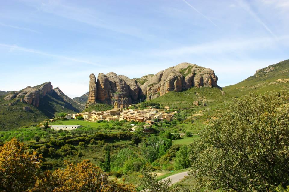 Apartamentos Turisticos Rio Gallego Фонтельяс Экстерьер фото