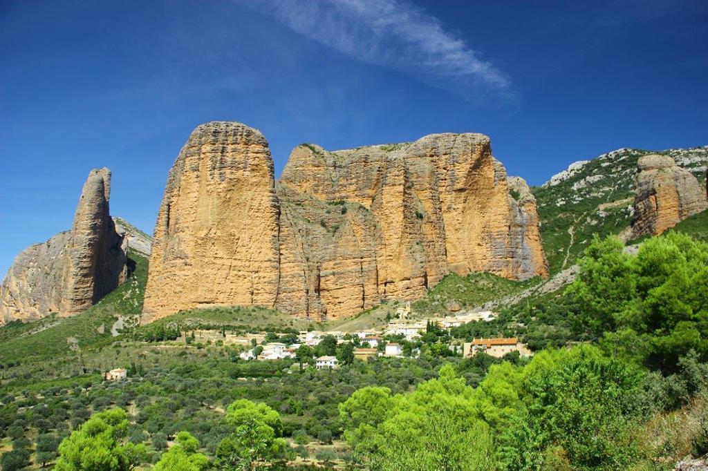 Apartamentos Turisticos Rio Gallego Фонтельяс Экстерьер фото